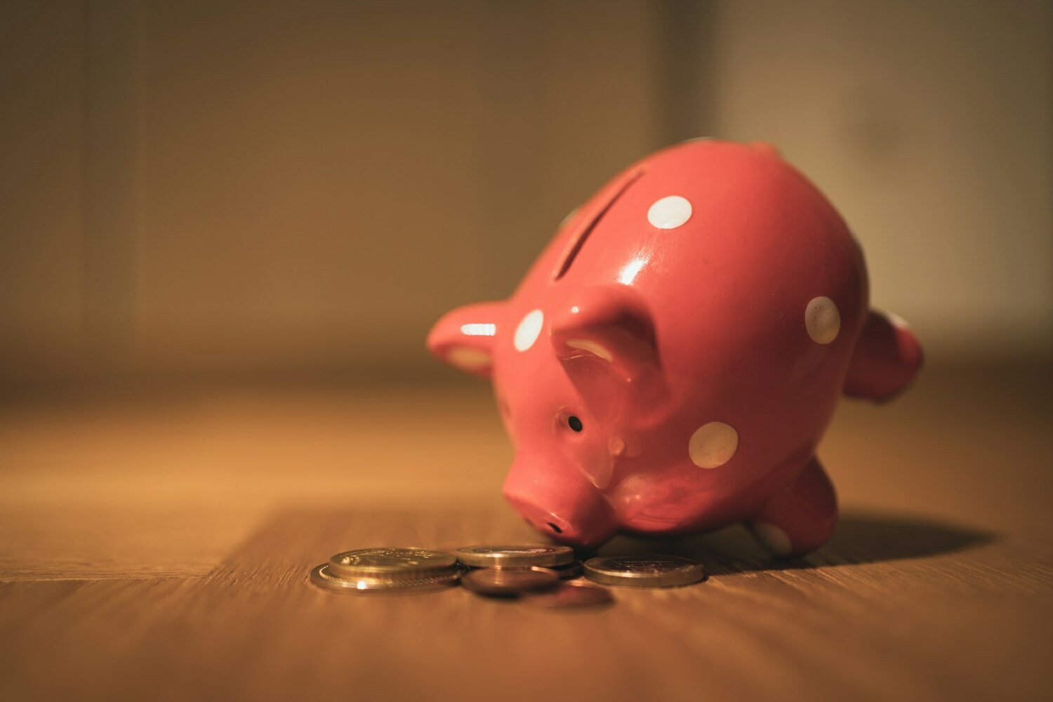 Снизить бюджет на рекламу — вы работаете с теплой аудиторией.